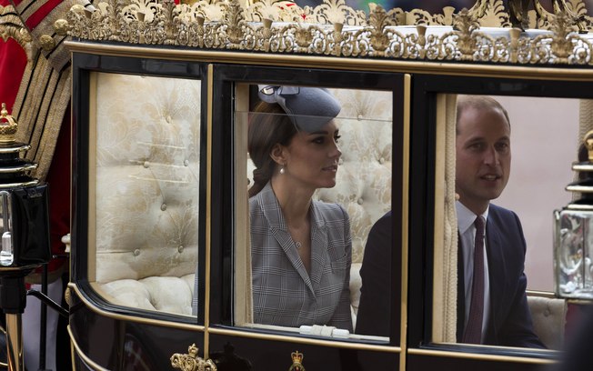 Kate Middleton, Duquesa de Cambridge, e seu marido, o Príncipe William 