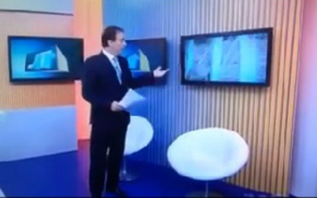 Tony Lamer, âncora do telejornal de afiliada da Globo, é pego de surpresa com assalto ao vivo 