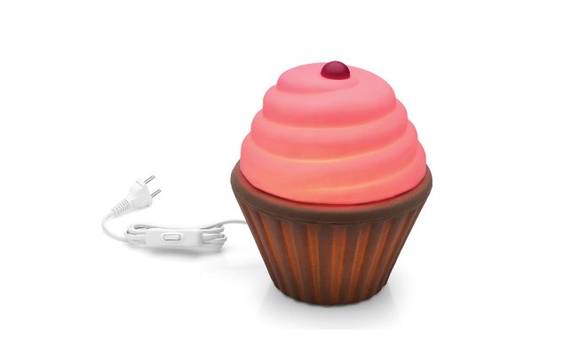 Com aparência de um doce, a luminária ‘Cupcake’ é mais um produto divertido vendido na Imaginarium por R$ 99,90