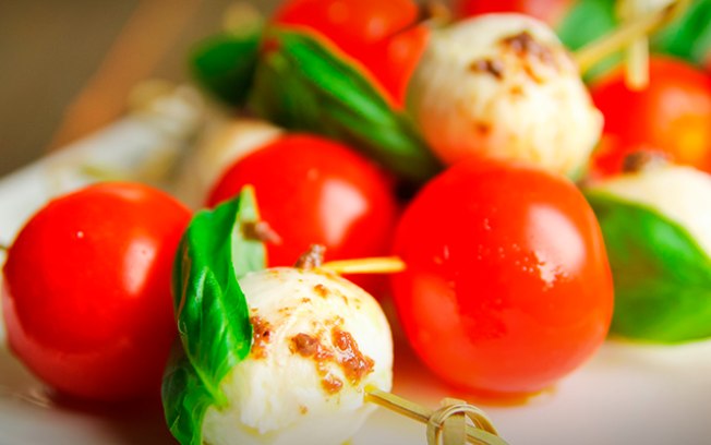 Tomates podem virar petiscos e diversas receitas